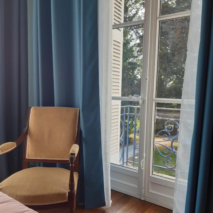 Chateau De Charnizay エクステリア 写真