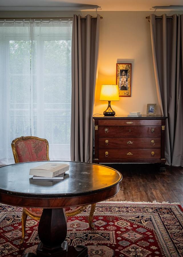 Chateau De Charnizay エクステリア 写真
