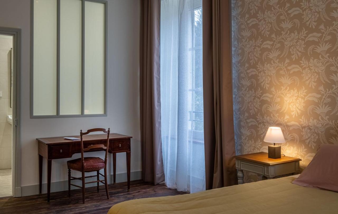 Chateau De Charnizay エクステリア 写真